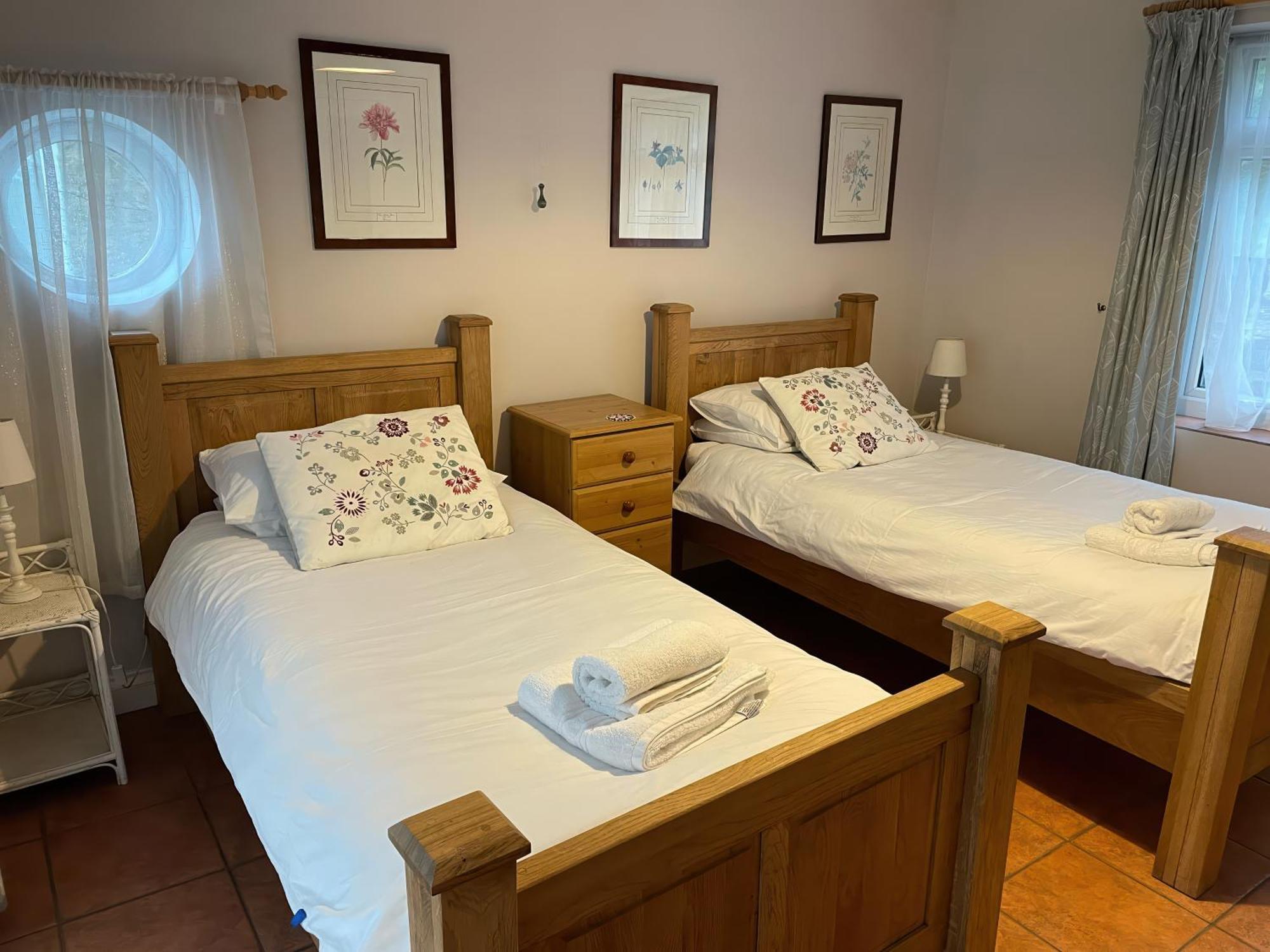 Mimosa Cottage Swyre ภายนอก รูปภาพ